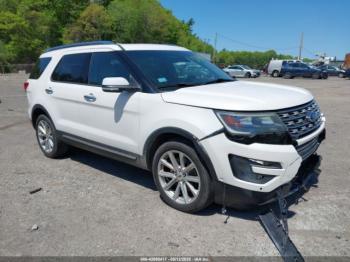  Salvage Ford Explorer