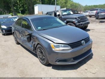  Salvage Volkswagen Jetta