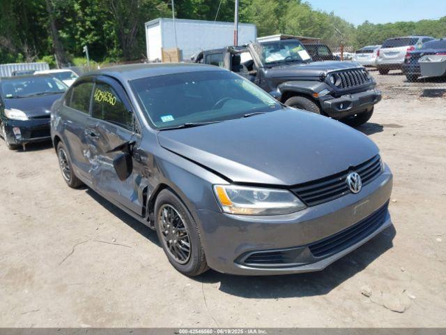  Salvage Volkswagen Jetta