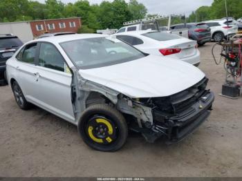  Salvage Volkswagen Jetta