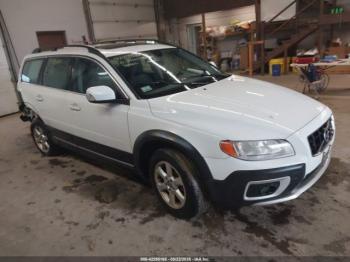  Salvage Volvo XC70