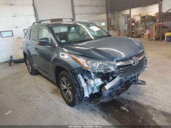  Salvage Toyota Highlander