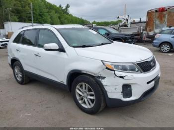  Salvage Kia Sorento
