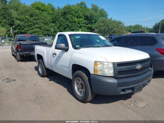  Salvage Chevrolet Silverado 1500