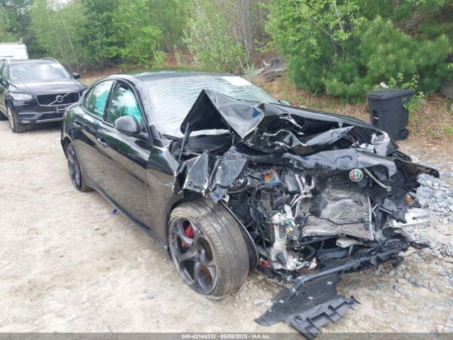  Salvage Alfa Romeo Giulia