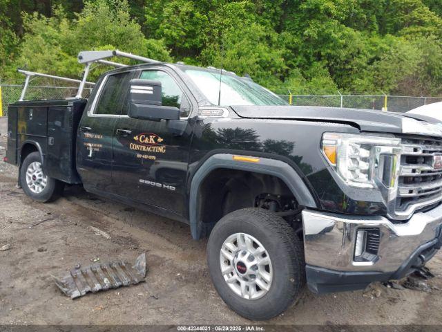  Salvage General Motors Sierra 2500HD