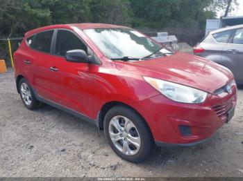  Salvage Hyundai TUCSON