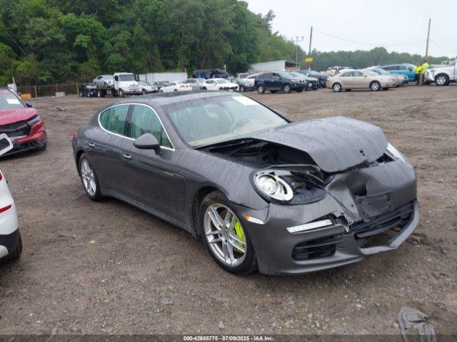  Salvage Porsche Panamera E-hybrid