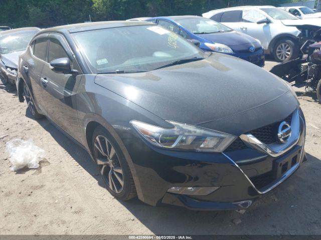  Salvage Nissan Maxima