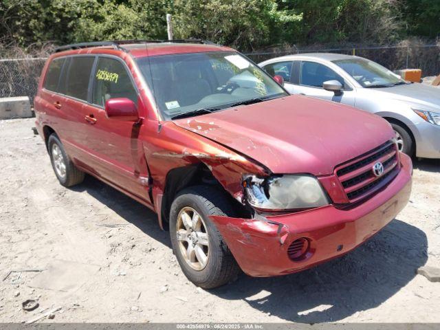  Salvage Toyota Highlander
