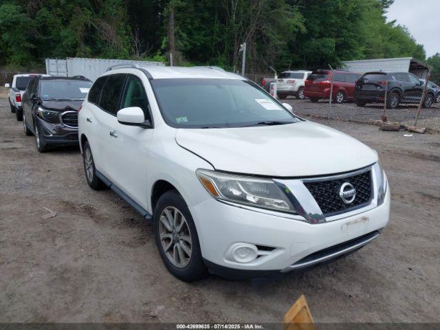  Salvage Nissan Pathfinder