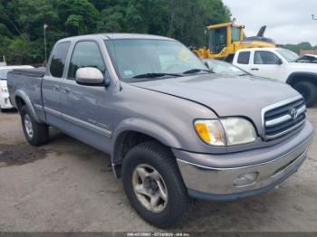  Salvage Toyota Tundra