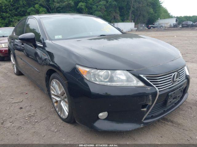  Salvage Lexus Es