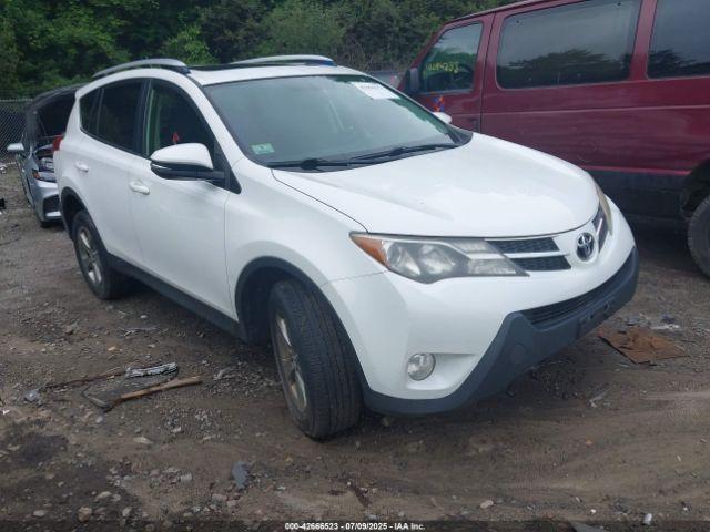  Salvage Toyota RAV4