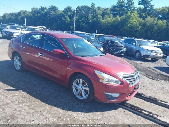  Salvage Nissan Altima