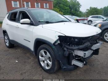  Salvage Jeep Compass