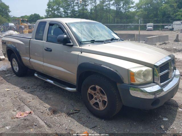  Salvage Dodge Dakota