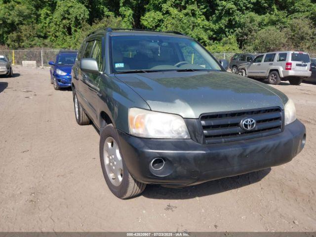  Salvage Toyota Highlander