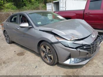  Salvage Hyundai ELANTRA