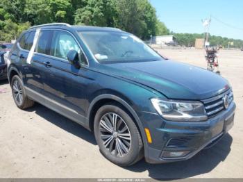  Salvage Volkswagen Tiguan