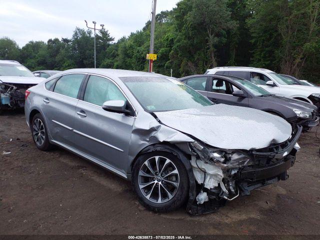  Salvage Toyota Avalon