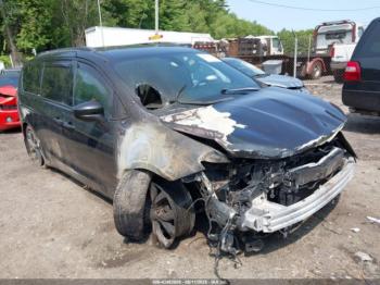  Salvage Chrysler Pacifica