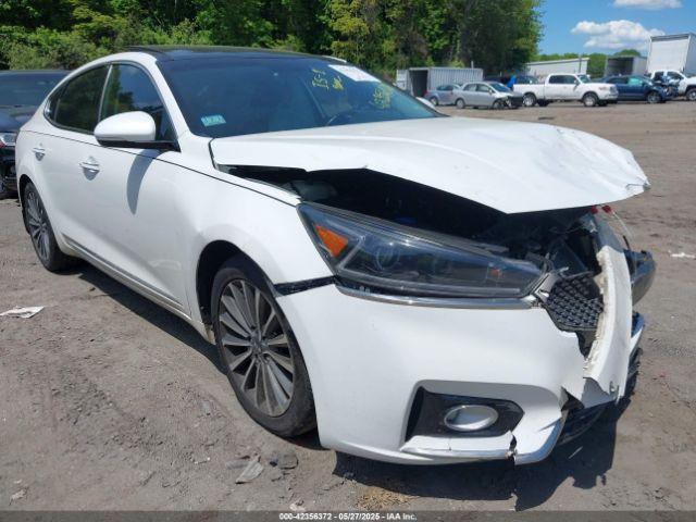  Salvage Kia Cadenza