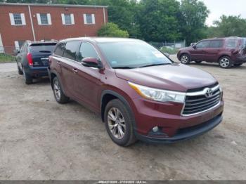  Salvage Toyota Highlander