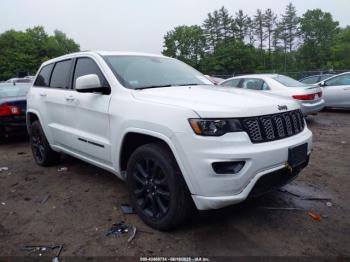  Salvage Jeep Grand Cherokee