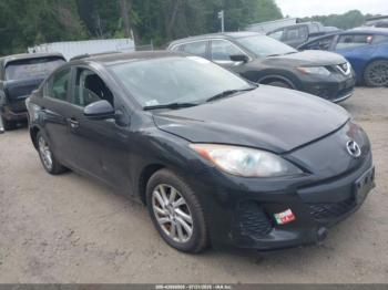  Salvage Mazda Mazda3