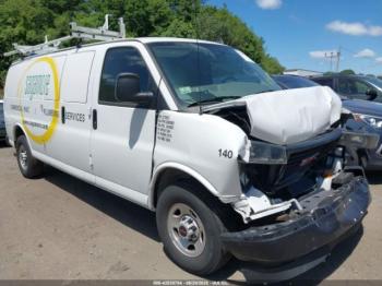  Salvage GMC Savana