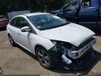  Salvage Ford Focus
