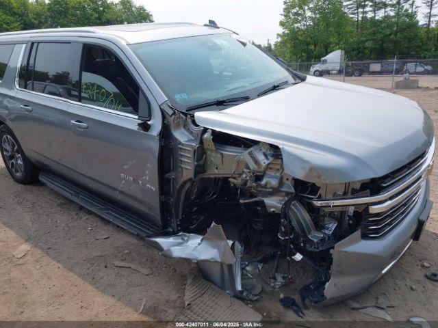  Salvage Chevrolet Suburban