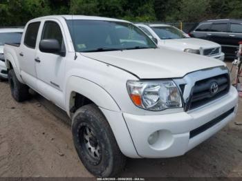  Salvage Toyota Tacoma