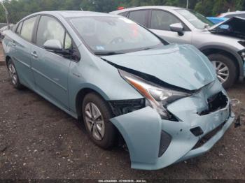  Salvage Toyota Prius