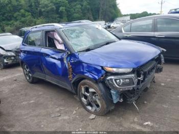  Salvage Hyundai VENUE