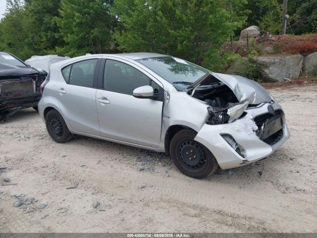  Salvage Toyota Prius c