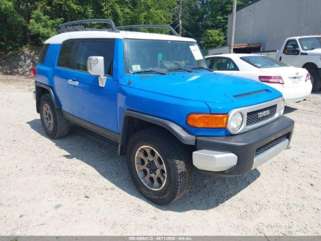 Salvage Toyota FJ Cruiser