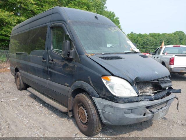  Salvage Mercedes-Benz Sprinter 2500