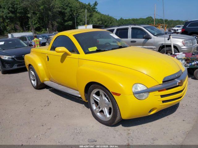  Salvage Chevrolet SSR