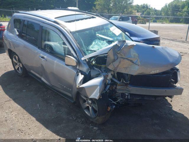  Salvage Jeep Compass