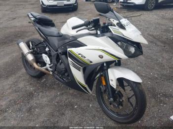  Salvage Yamaha Yzfr3