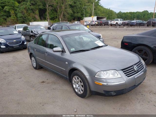  Salvage Volkswagen Passat
