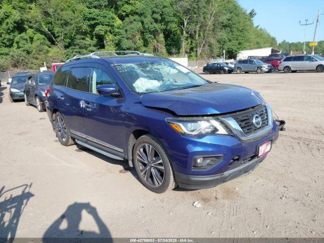  Salvage Nissan Pathfinder