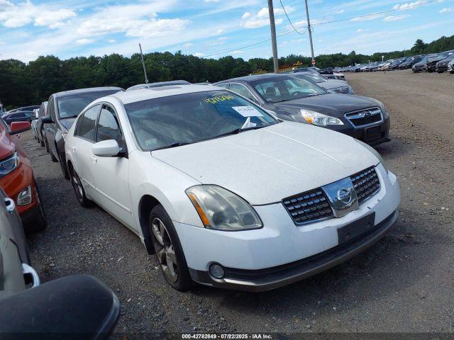  Salvage Nissan Maxima