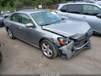  Salvage Volkswagen Passat