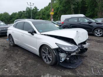  Salvage Hyundai SONATA