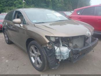  Salvage Toyota Venza