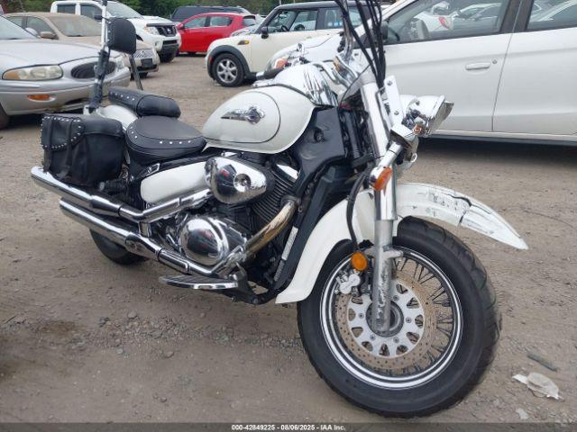  Salvage Suzuki Vl800