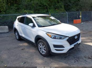  Salvage Hyundai TUCSON